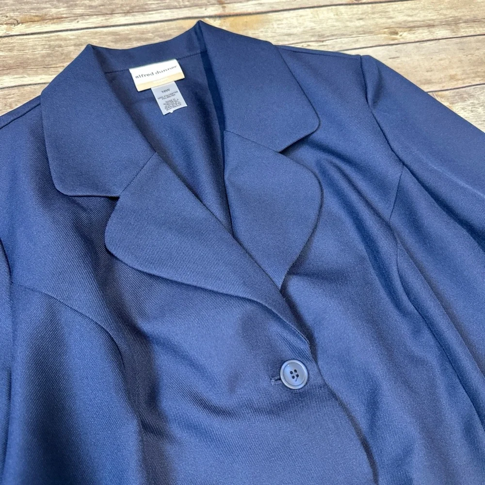 Alfred Dunner Women’s Plus Size Button Front Jacket In Navy Size 16W